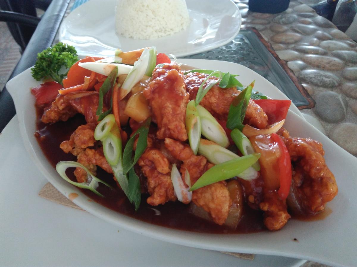 Mango'S Beachfront Resort Olongapo Ngoại thất bức ảnh