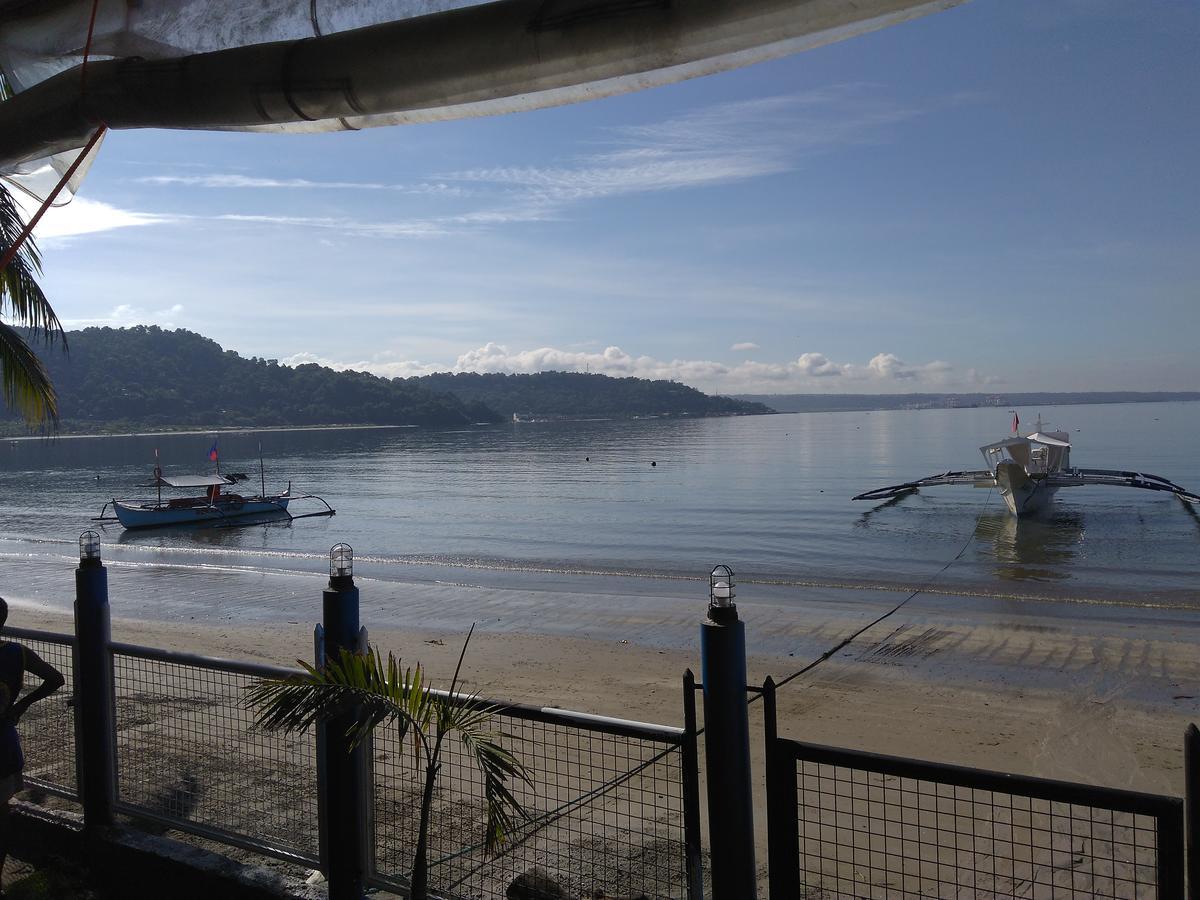 Mango'S Beachfront Resort Olongapo Ngoại thất bức ảnh